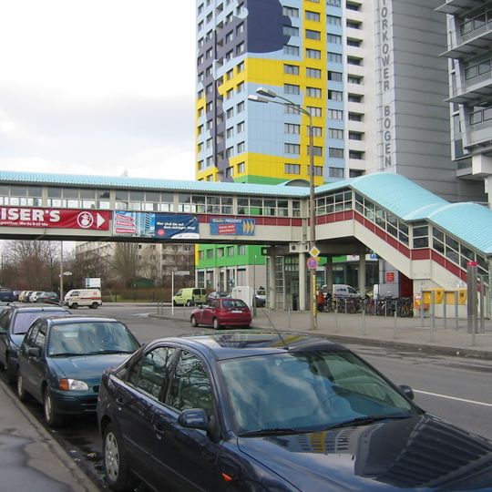 Storkower Straße footbridge