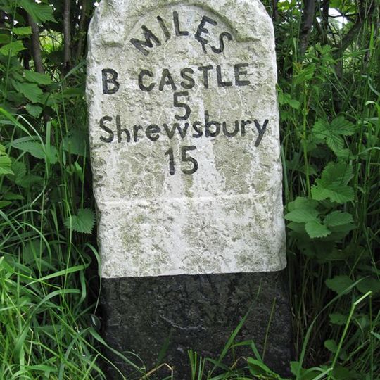 Milestone Approximately 150M South Of Walkmill Bridge
