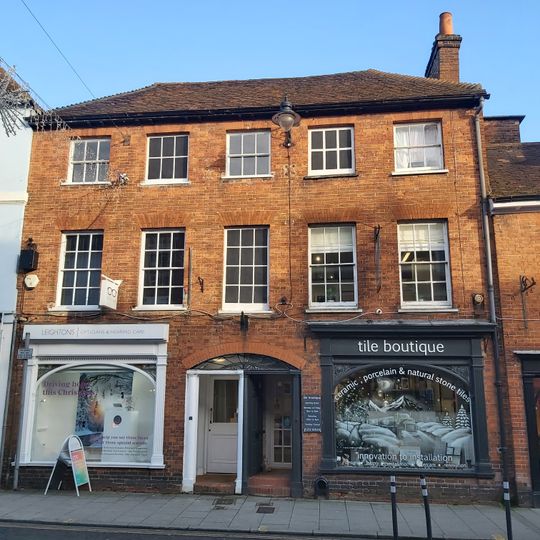 46 47, Downing Street