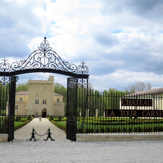 Château La Tour Carnet