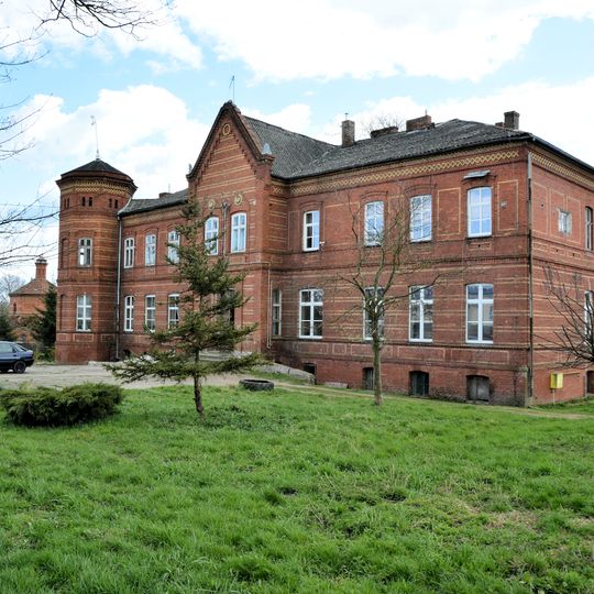 Zespół pałacowy w Lubiatowie