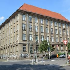 Ehem. Gemeindeschule und Gymnasium