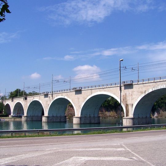 Ponte ferroviario di Peschiera del Garda