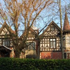 Brankesmere And Attached Walls And Piers