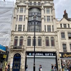 133-135, Oxford Street