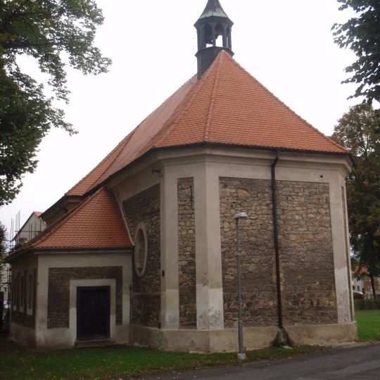 Římskokatolická farnost Lenešice