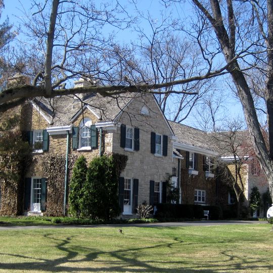 House at 965 Castlegate Court
