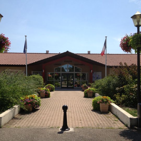 Town hall of Béligneux