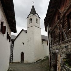 Baselgia refurmeda Sur En