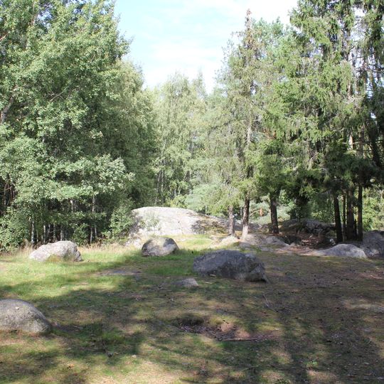 Hallunda gårds gravfält