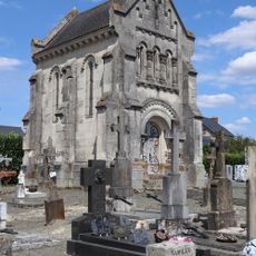 Chapelle du cimetière de Chelun