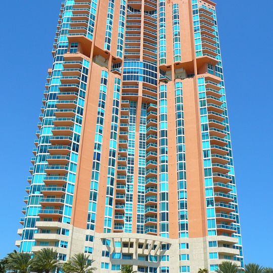Portofino Tower