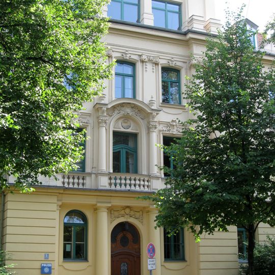 Beethovenstraße 5