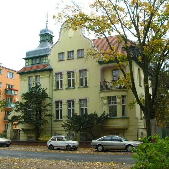 Kamienica przy ul. Paderewskiego 4 w Bydgoszczy