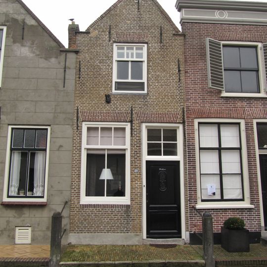 Noordzijde Haven 25, Goedereede