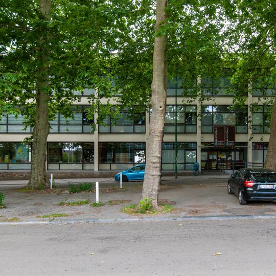 Bibliothèque communale Arthur Rimbaud