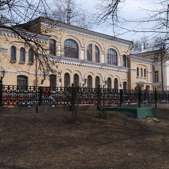 Gogolevsky Boulevard, 12