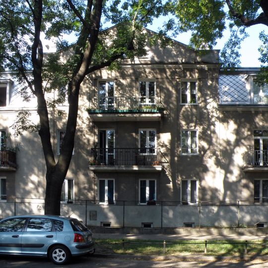 Walecznych Street 17 in Warsaw