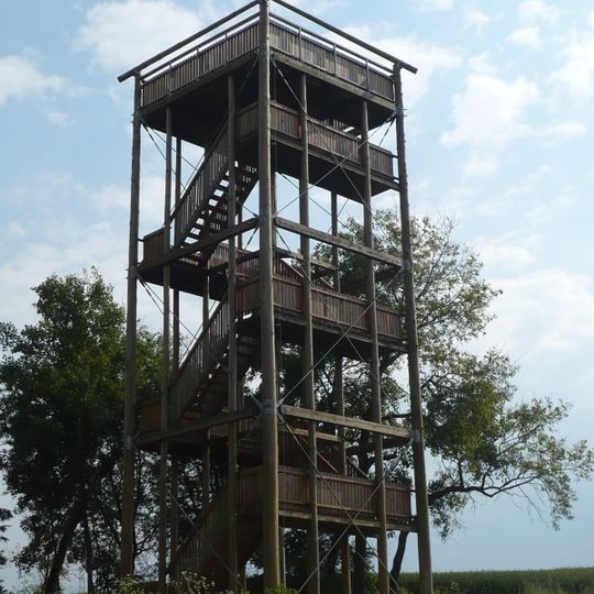 Dobře ukrytá rozhledna Járy Cimrmana