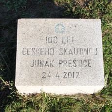 Památník 100 let českého skautingu v Přešticích