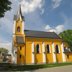 Kaple svatého Cyrila a Metoděje v Želechovicích na návsi