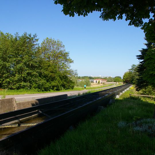 Uitstroomgoot met uitwateringsluis t.b.v. gemaal van de Noorder Legmeer en Thamerpolder
