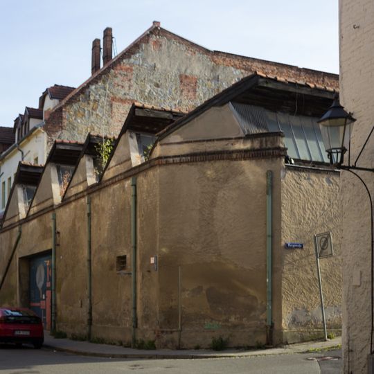 Fabrikhalle mit Sheddächern, ursprünglich Tuchfabrik Bergstraße 2