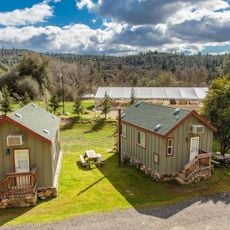 Coloma Resort