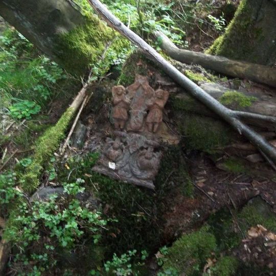 Kříž u zaniklých Liščích domků