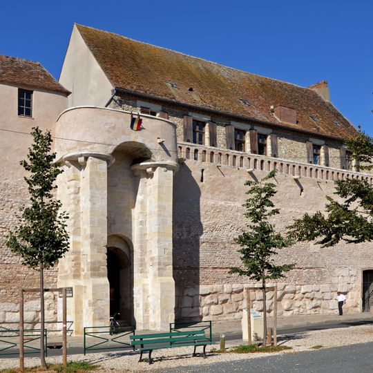 Rempart de la Poterne de Sens