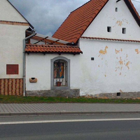 Výklenková kaple sv. Petra a Pavla v Liticích