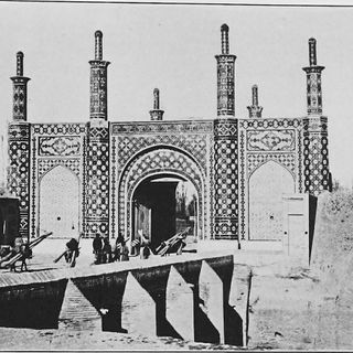Qazvin Gate (Naser Wall)