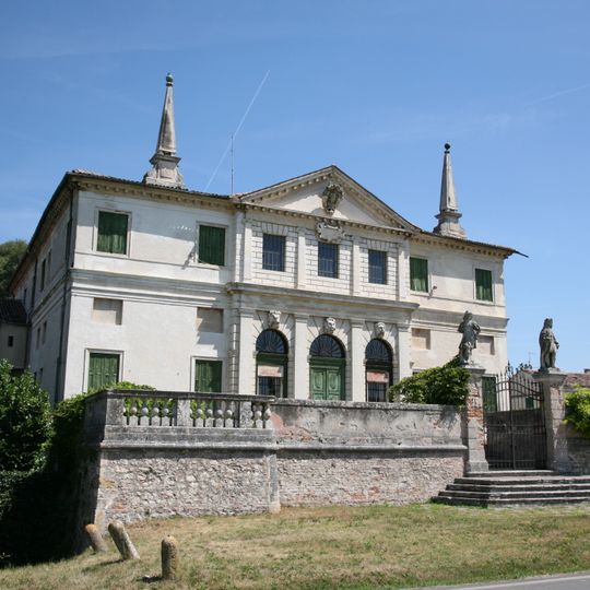 Villa Repeta