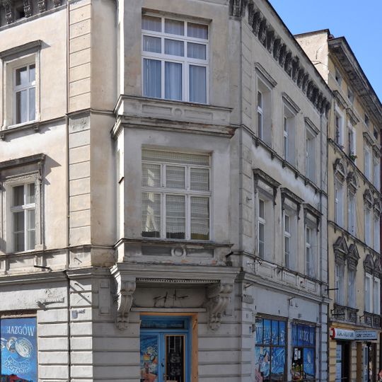 Grunwaldzka 2b / Rynek 1