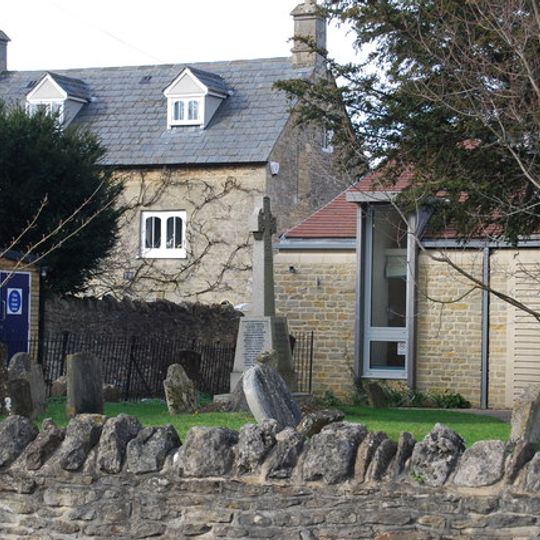 Wolvercote War Memorial