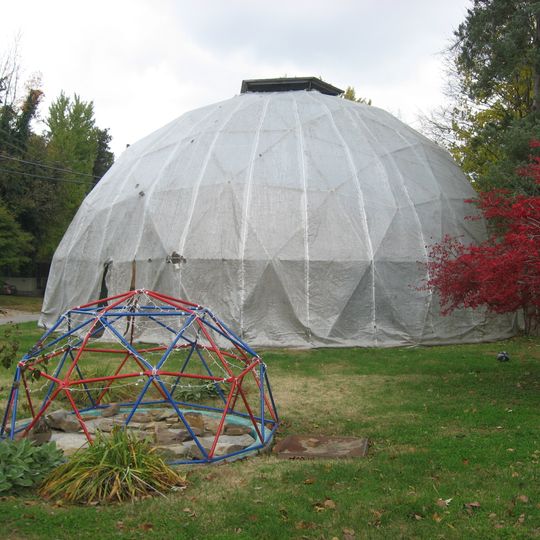 R. Buckminster Fuller and Anne Hewlett Dome Home