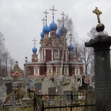 Ustyuzhna Cemetery