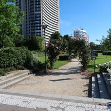Jardin des Mères-et-Grands-Mères-de-la-Place-de-Mai