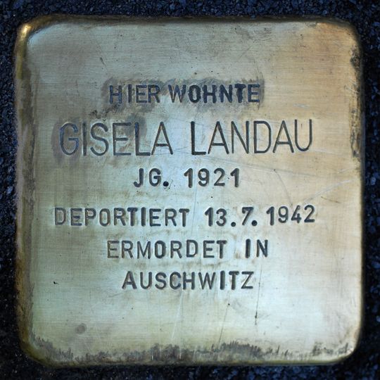 Stolperstein dedicated to Gisela Landau