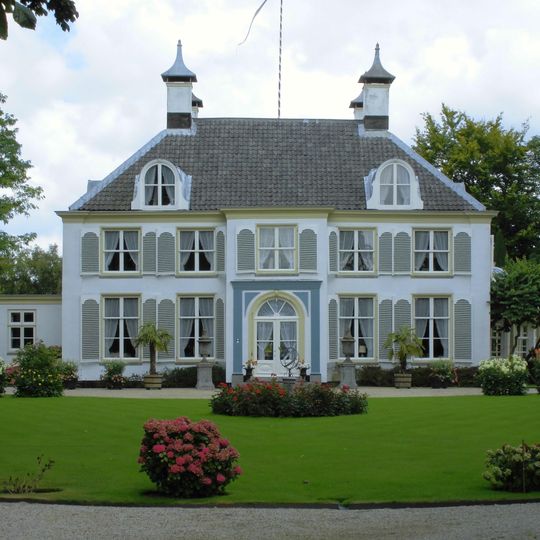 Nieuwerhoek, hoofdgebouw