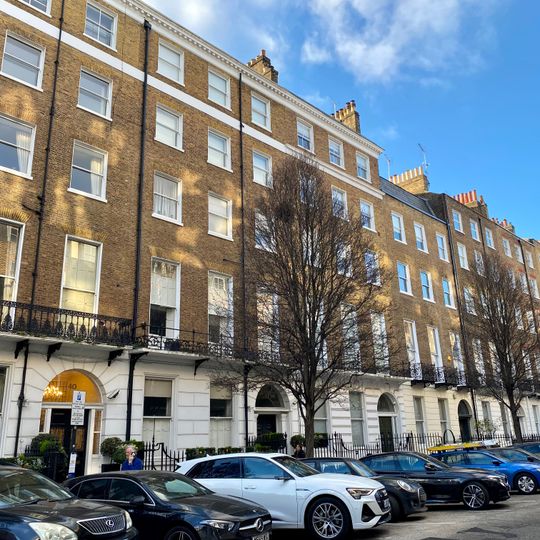33-41, Devonshire Place W1