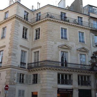 4 place Franz-Liszt - 29 rue des Petits-Hôtels, Paris