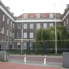 Van Heutszkazerne