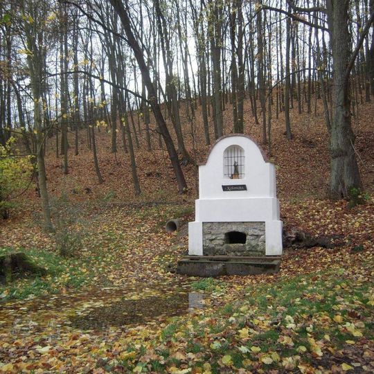 Kaplička a studánka u svatého Antoníčka