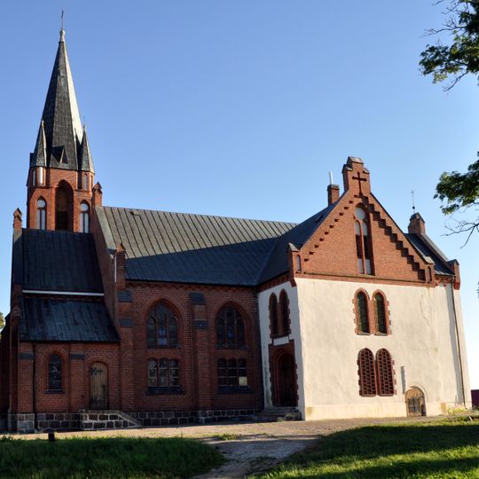 Kościół Świętych Apostołów Piotra i Pawła w Główczycach