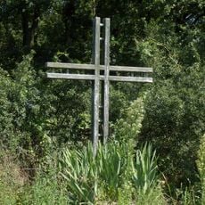 Holzkreuz mit Doppelbalken bei Wolfshof