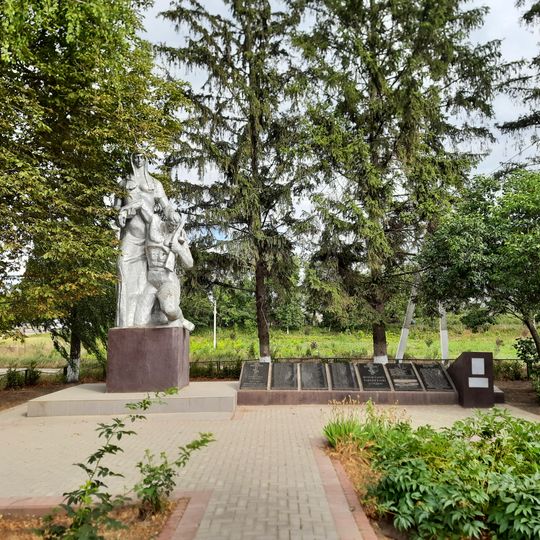 World War II memorial in Pocrovca, Dondușeni
