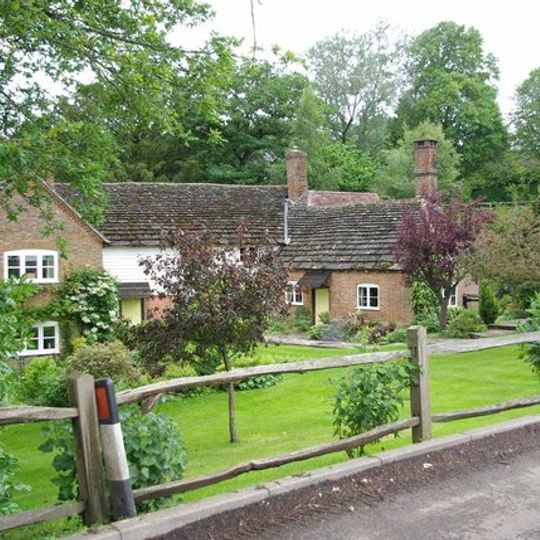 Hammer Pond Guest House