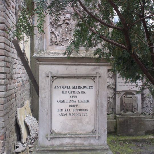 Ondrejský cintorín, náhrobok