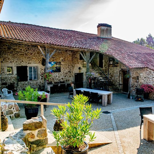 Camping naturiste Le Colombier